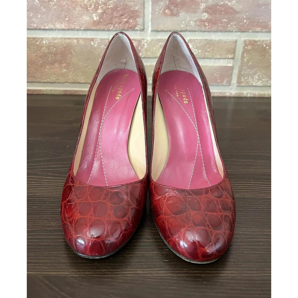 Kate Spade Red Patent Leather Slip-On Pumps Size 6 - Picture 3 of 8